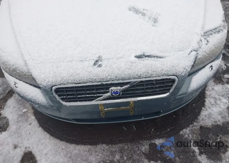 2005 Volvo S40 T5 Awd z USA, uszkodzony, nr VIN YV1MH682052087424